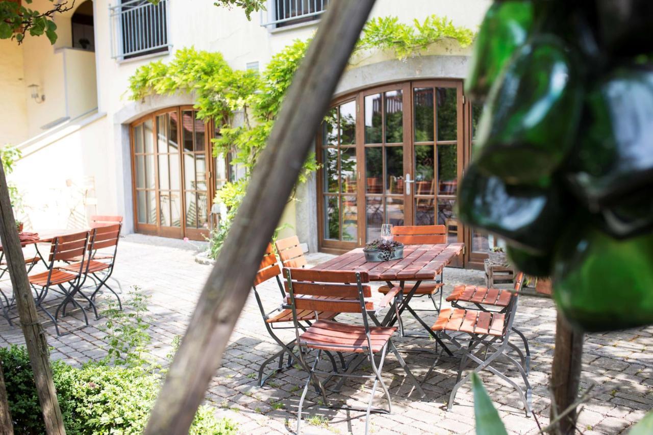 Weingut Schilling Hotel Seinsheim Exterior foto