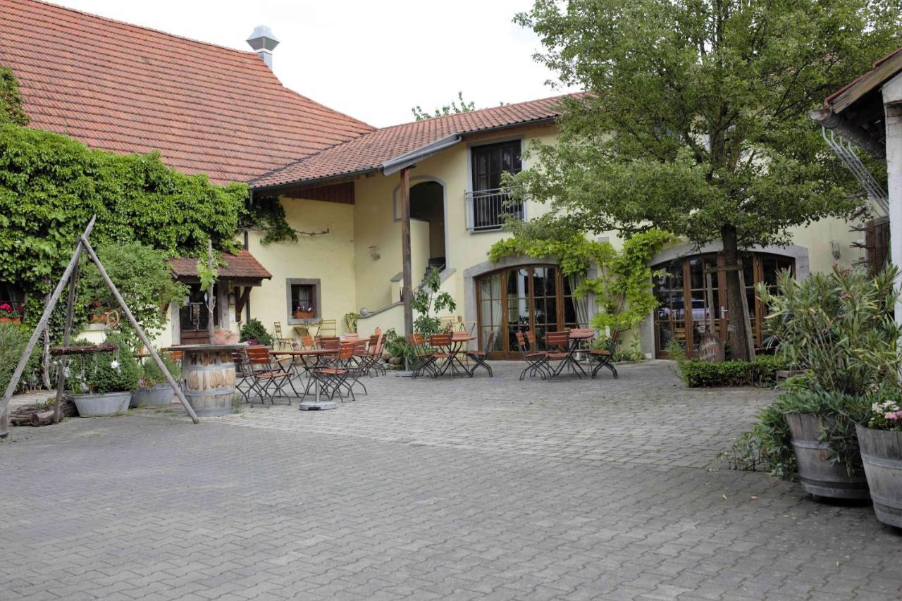 Weingut Schilling Hotel Seinsheim Exterior foto